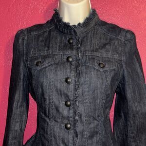 Ann Taylor Loft fitted dark denim vintage look denim jacket. Size 0.